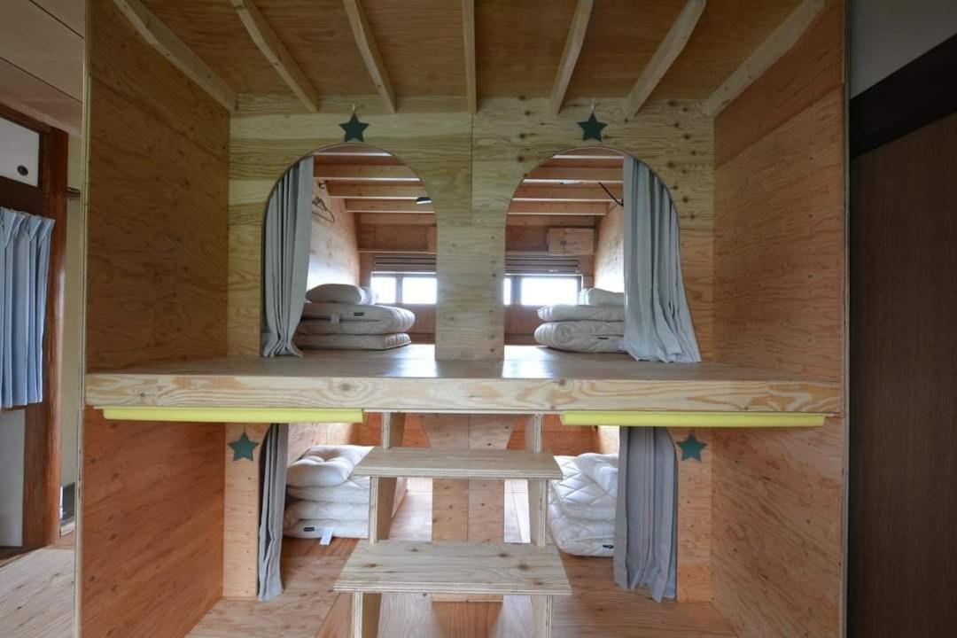 Guest House Gamigami Onomichi Habitación foto